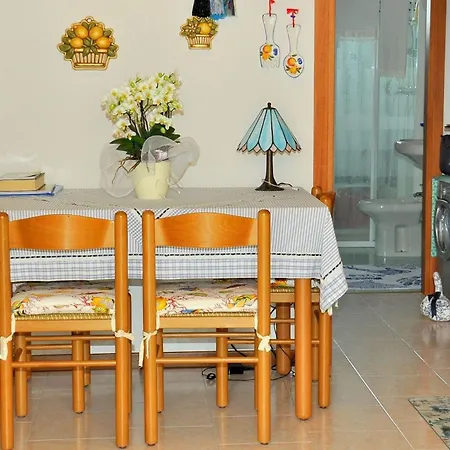 아파트 Relax In A With Pool And Terrace