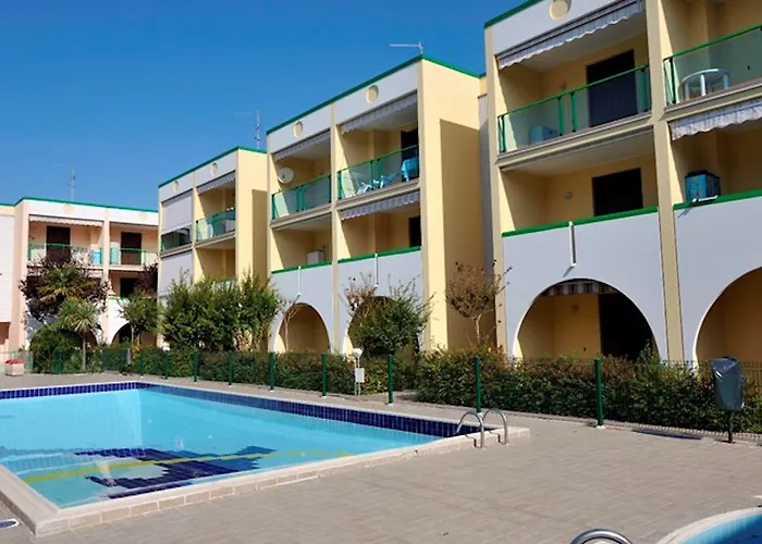 Relax In A With Pool And Terrace Bibione
