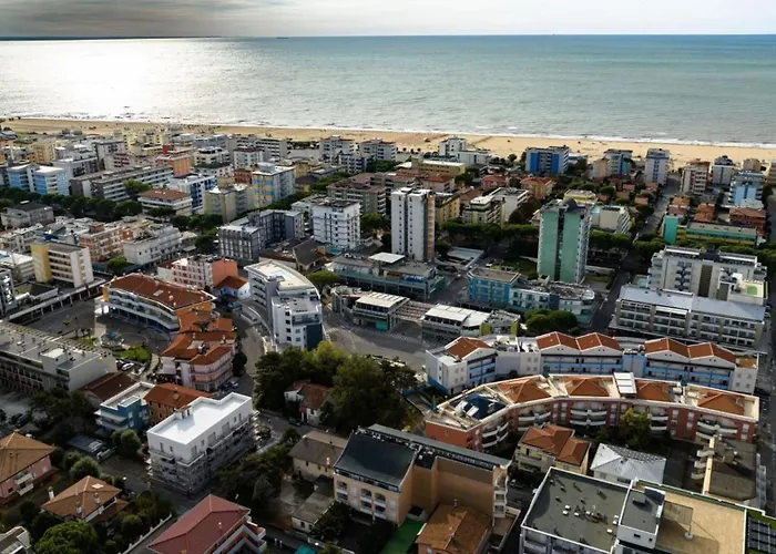 Relax In A With Pool And Terrace *